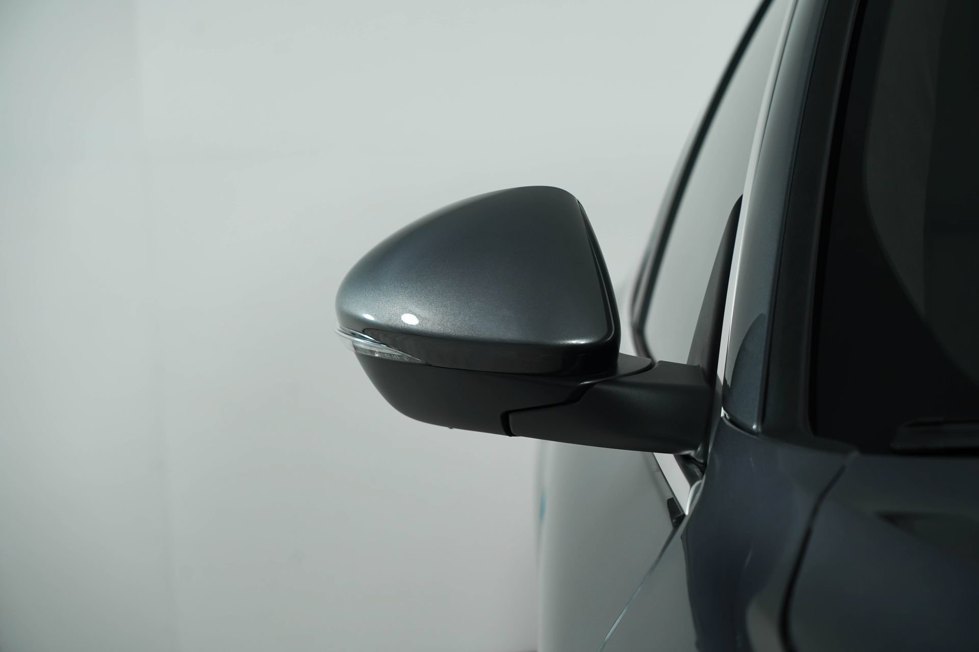 Used 2025 Maserati Grecale GT AWD/4WD image 12