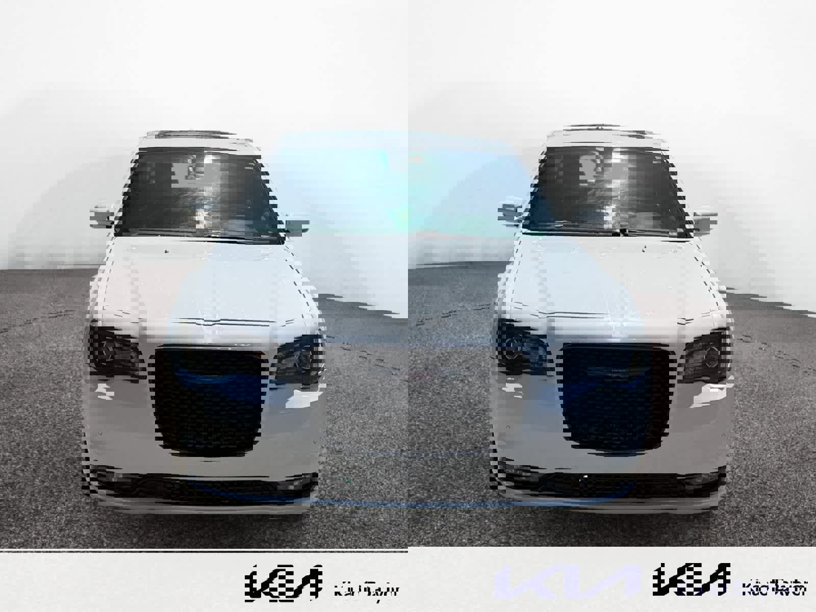 Used 2022 Chrysler 300 S image 8