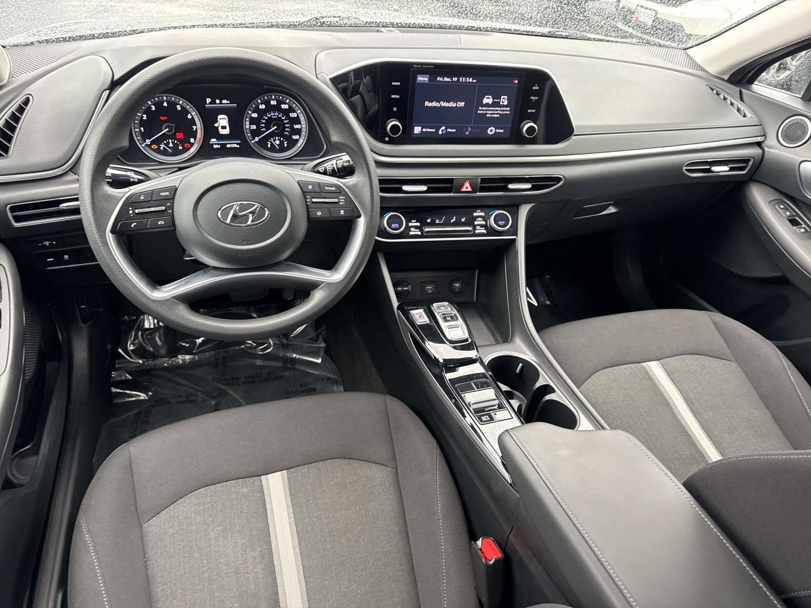 Used 2022 Hyundai Sonata SEL w/ Preferred Accessory Package image 2