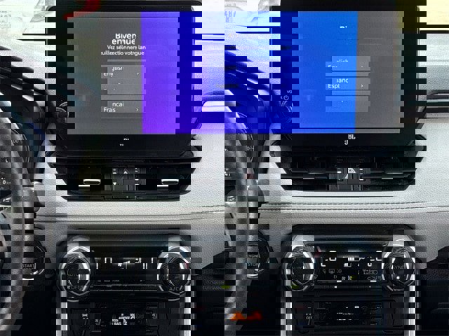 Used 2023 Toyota RAV4 Limited image 17