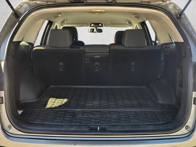 Used 2017 Kia Sorento L image 6