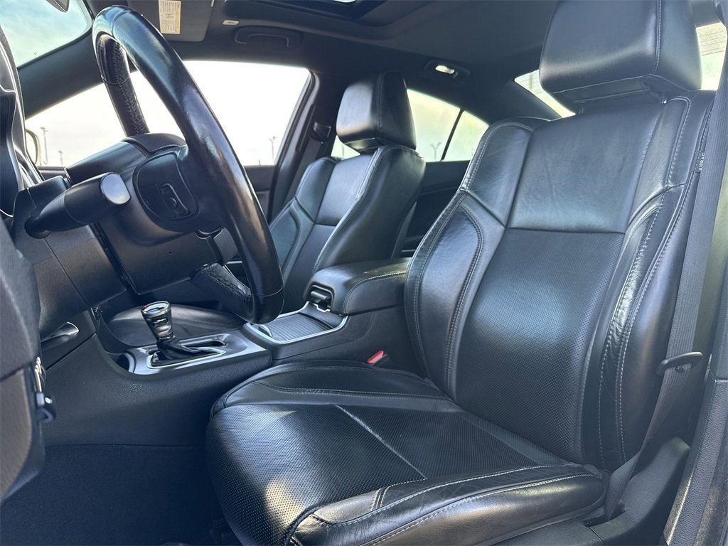 Used 2020 Dodge Charger SXT w/ Leather Interior Group image 13