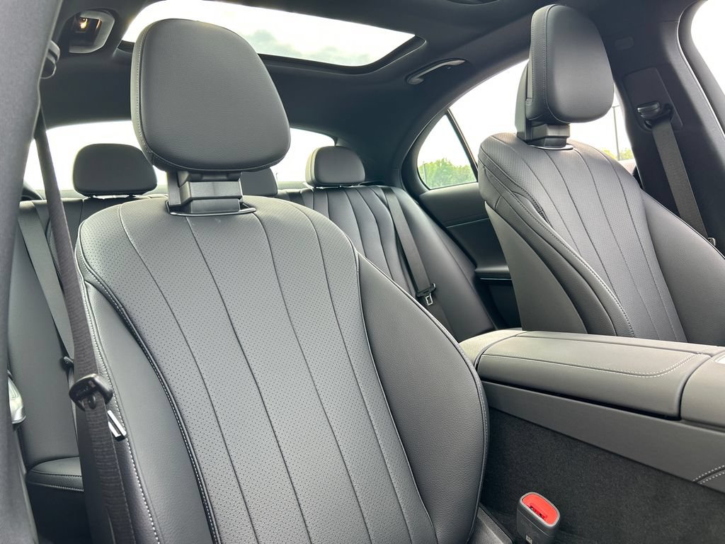 New 2026 Mercedes-Benz E 450 4MATIC Sedan image 28