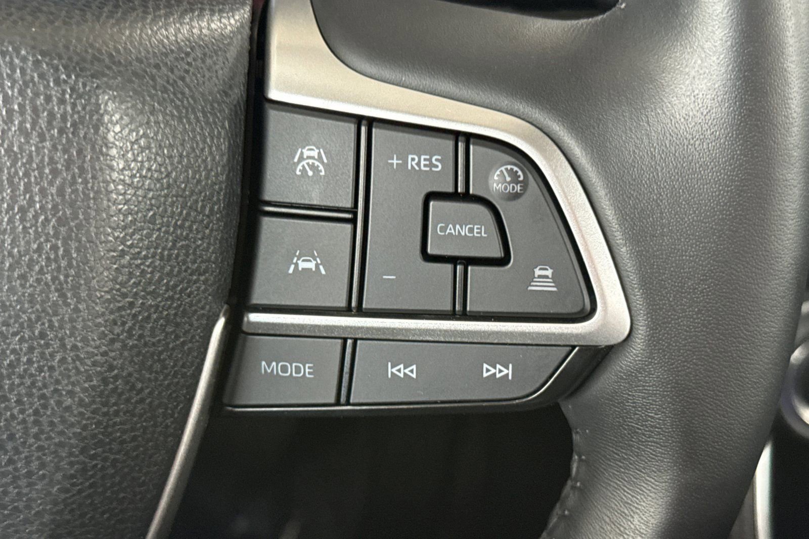 Certified 2025 Toyota Grand Highlander AWD image 29