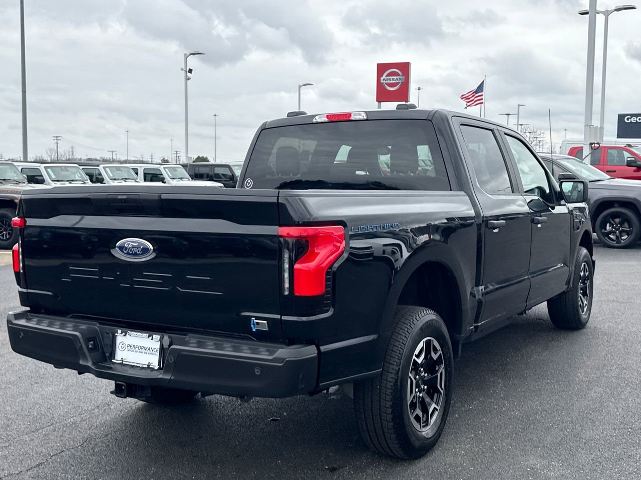 Used 2023 Ford F150 Lightning Pro image 3