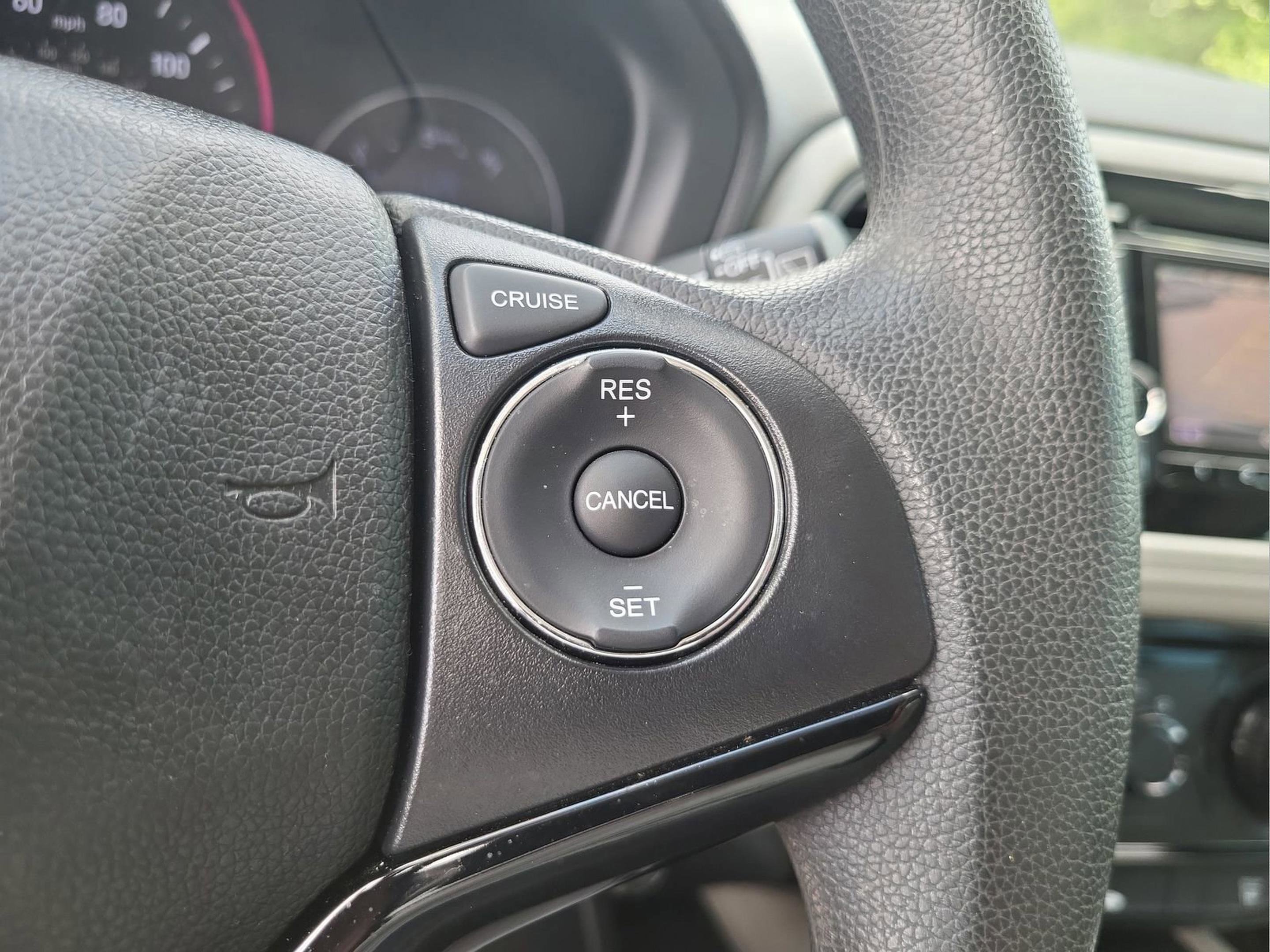 Certified 2020 Honda HR-V LX image 10