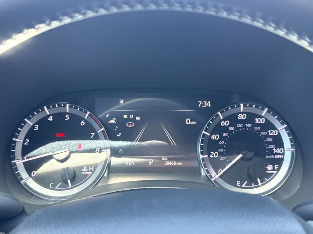 Used 2024 Toyota Highlander XSE FWD image 16