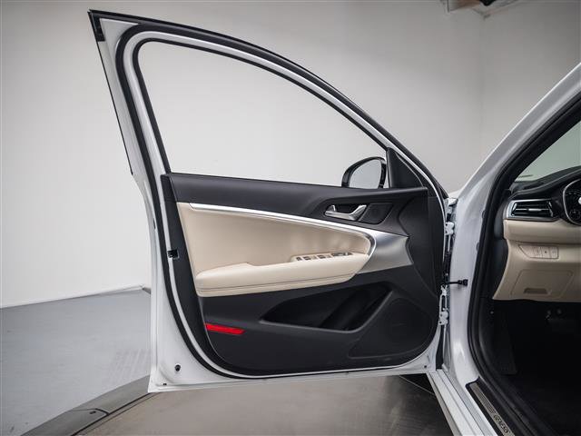 New 2026 Genesis G70 2.5T image 24