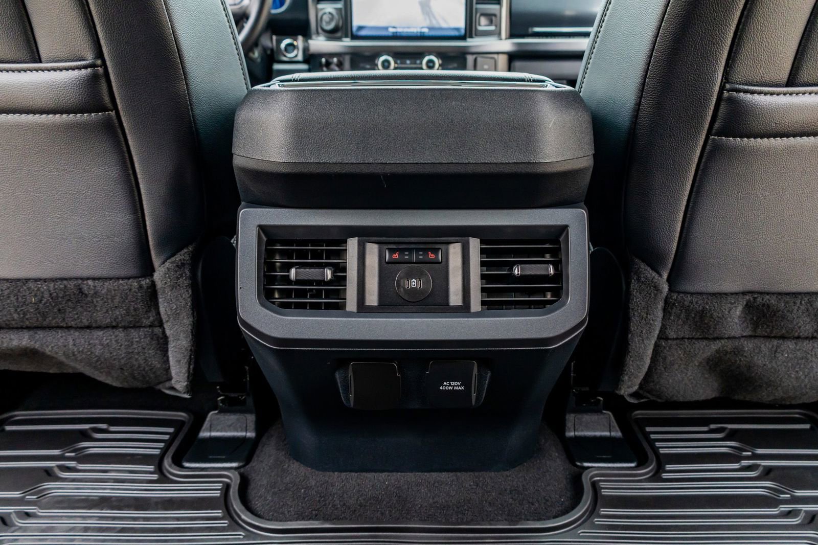 Used 2024 Ford F350 Lariat w/ Lariat Ultimate Package image 32