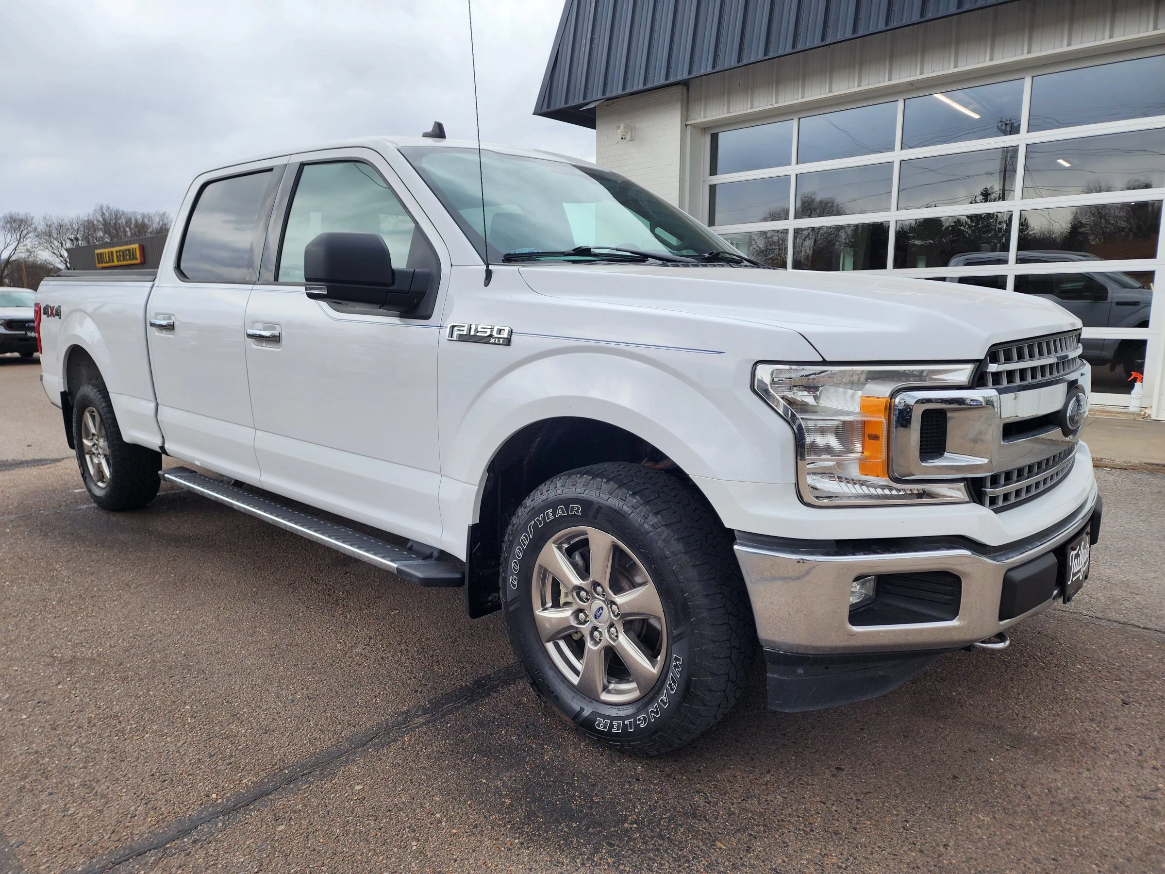 Used 2020 Ford F150 XLT w/ Equipment Group 302A Luxury AWD/4WD image 2