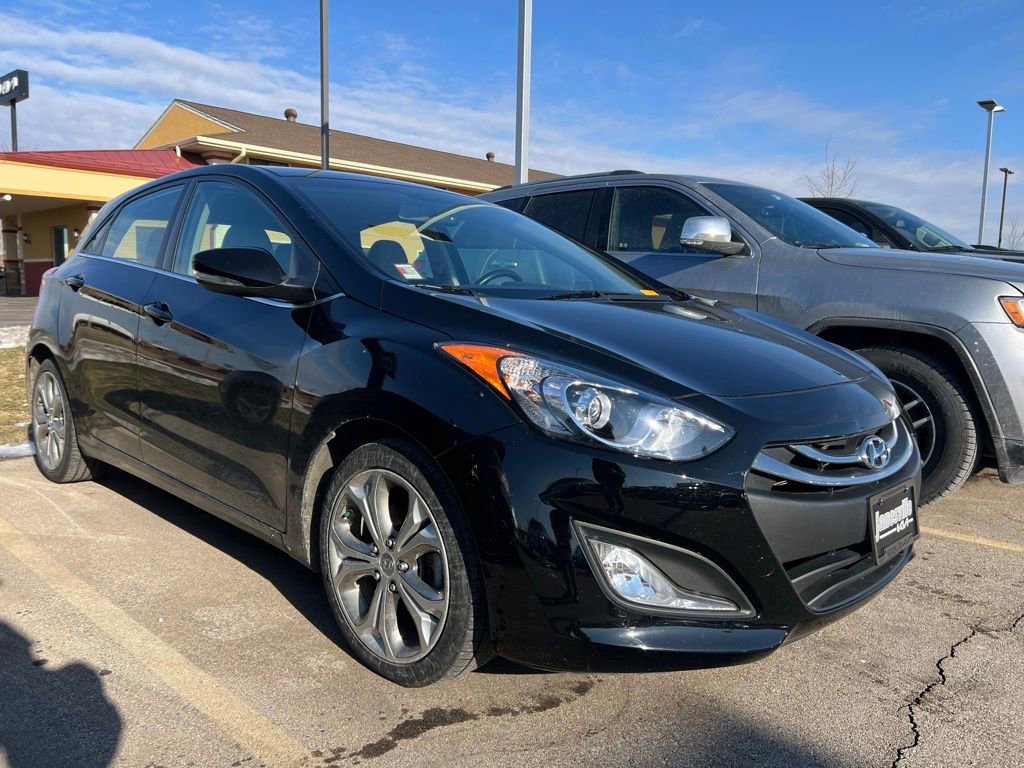 Used 2015 Hyundai Elantra GT w/ Option Group 02