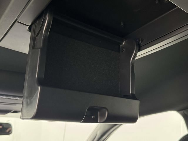 Used 2017 Dodge Grand Caravan GT FWD image 29