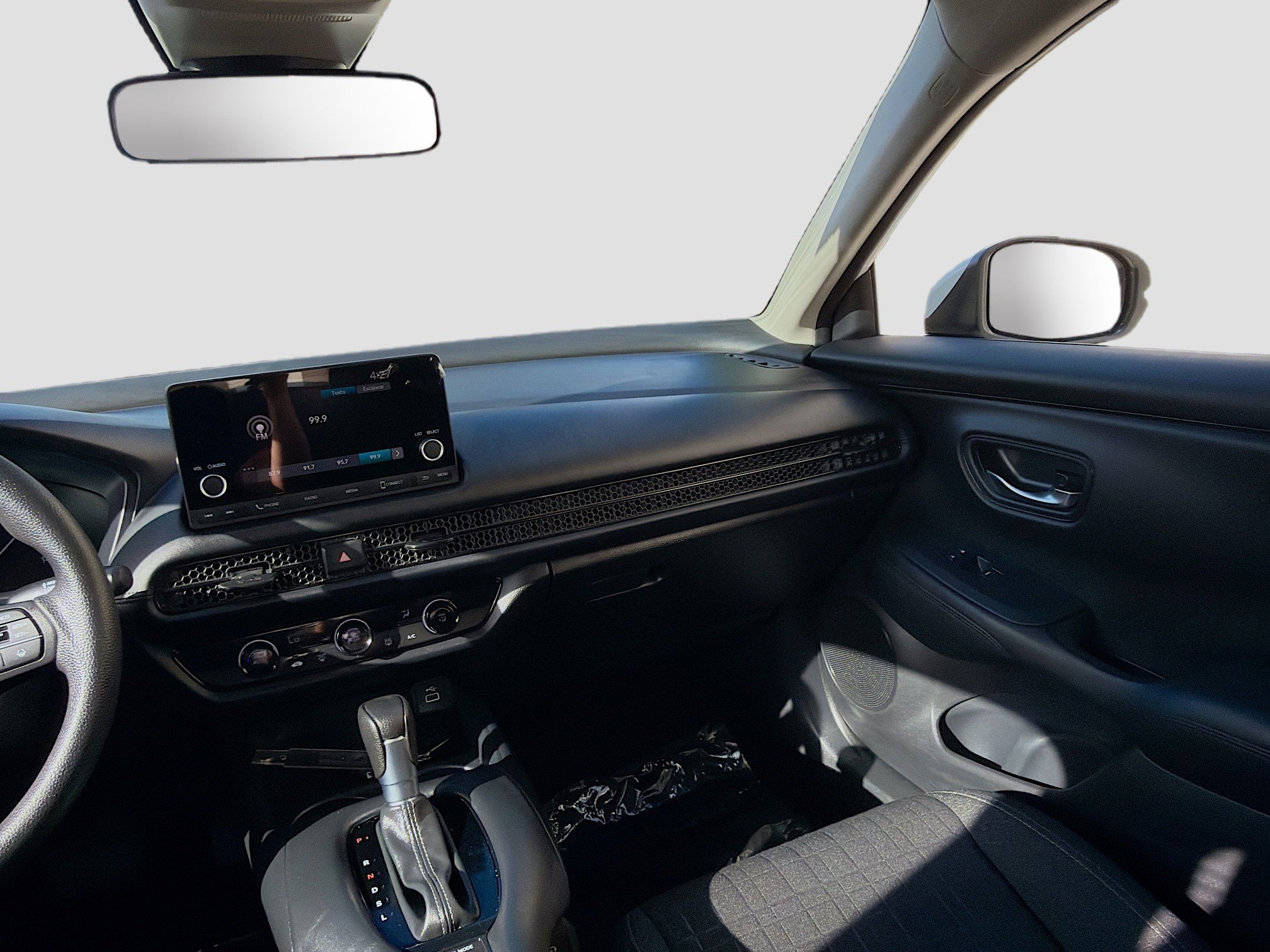 Certified 2025 Honda HR-V LX image 21