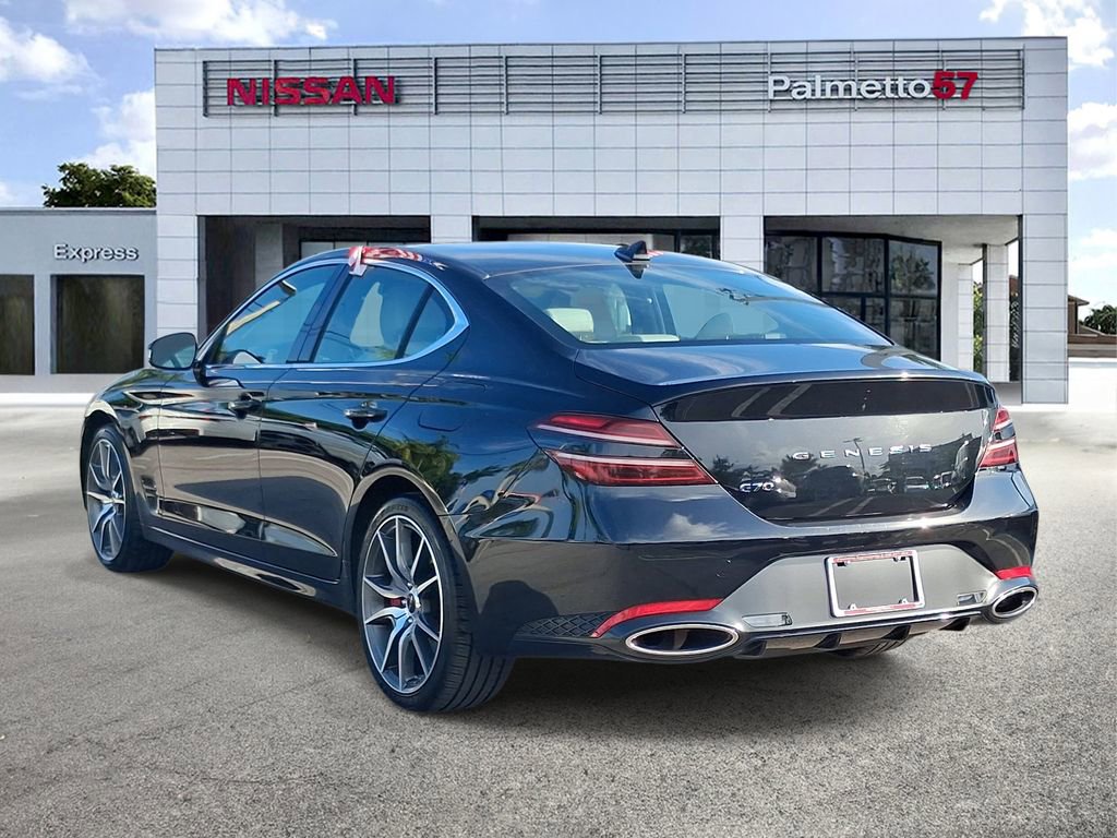 Used 2025 Genesis G70 2.5T RWD image 4