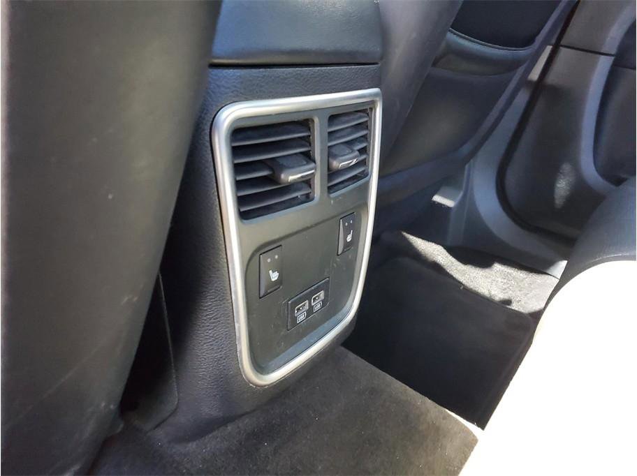 Used 2016 Dodge Charger SRT w/ Harman/Kardon Audio Group RWD image 45