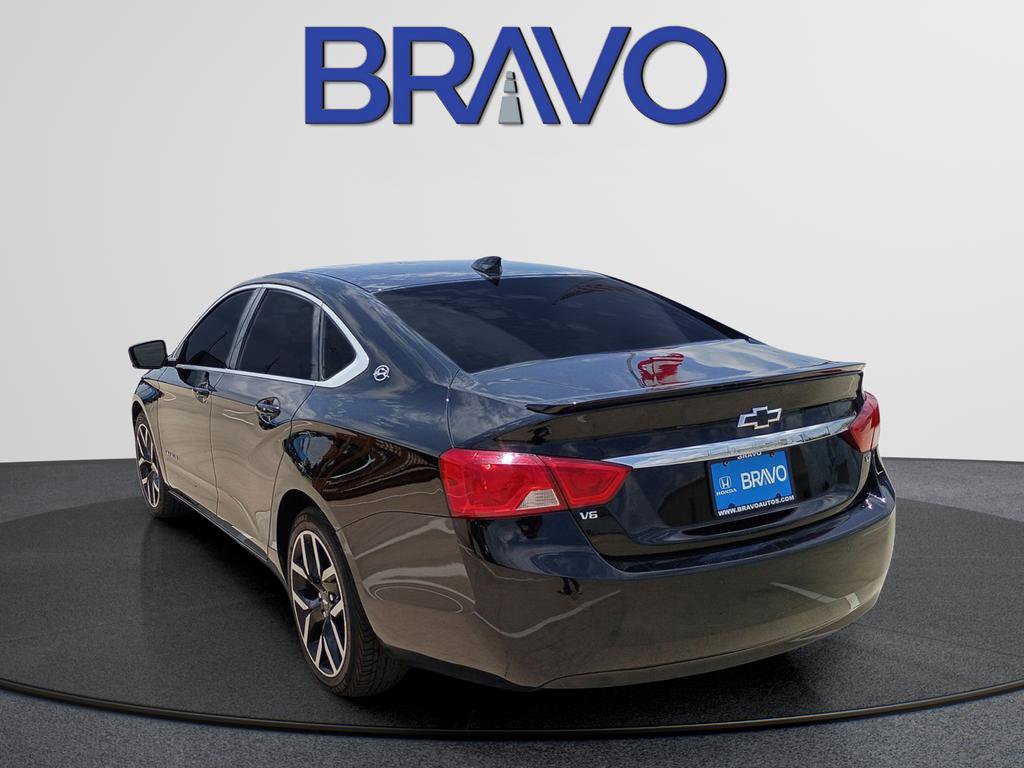 Used 2018 Chevrolet Impala LT FWD image 9