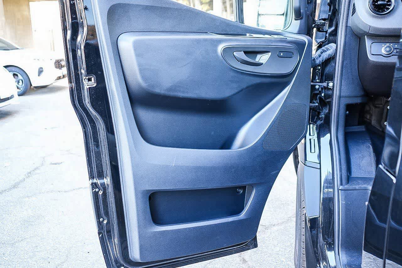Used 2024 Mercedes-Benz Sprinter 3500 image 19