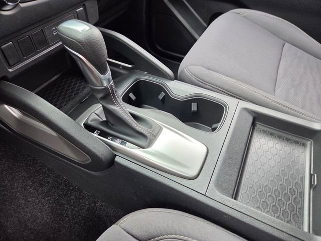 Used 2024 Nissan Frontier SV image 26