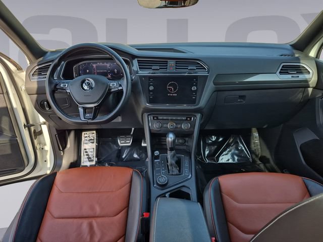 Used 2021 Volkswagen Tiguan SEL Premium R-Line AWD/4WD image 12