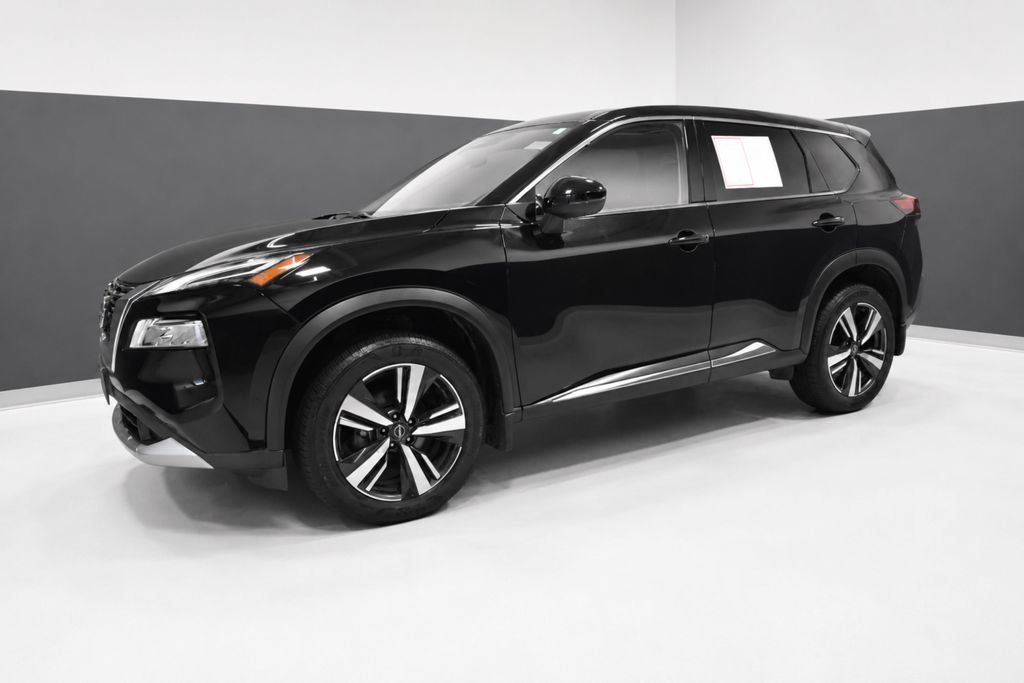 Certified 2023 Nissan Rogue Platinum w/ Platinum Premium Package AWD/4WD image 2