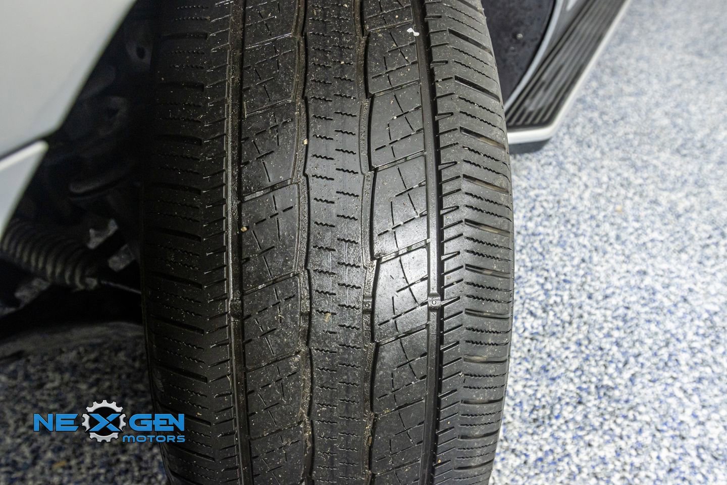 Used 2024 Ford Expedition XLT image 44