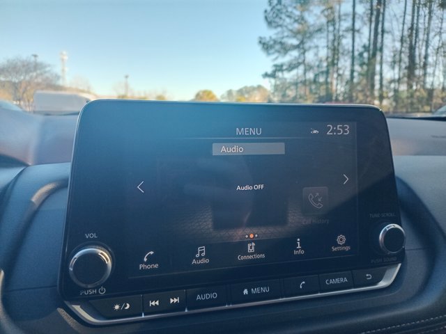 Used 2023 Nissan Rogue SV image 21