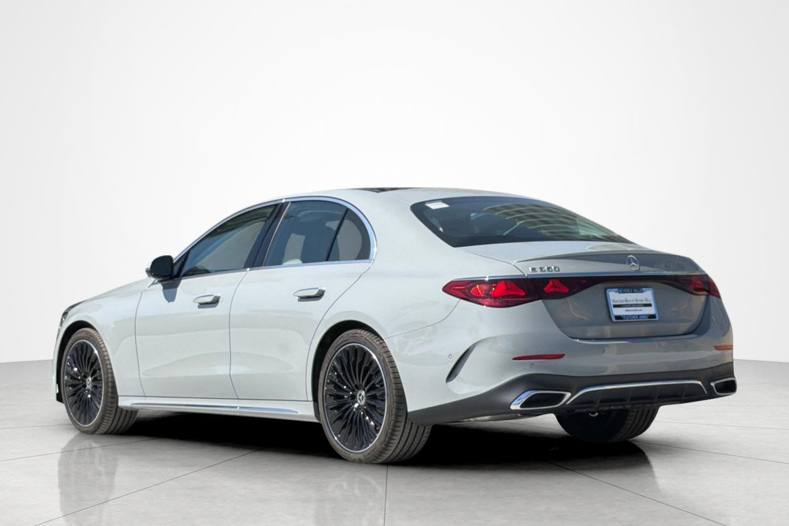 New 2026 Mercedes-Benz E 350 Sedan image 3