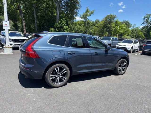 Used 2018 Volvo XC60 T5 Momentum w/ Convenience Package AWD/4WD image 8