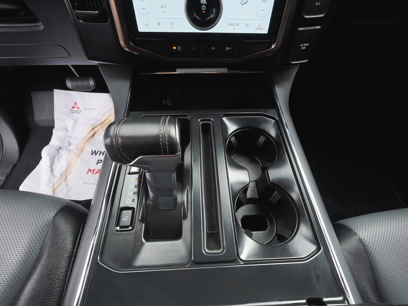 Used 2023 Ford F150 Lightning Lariat image 26