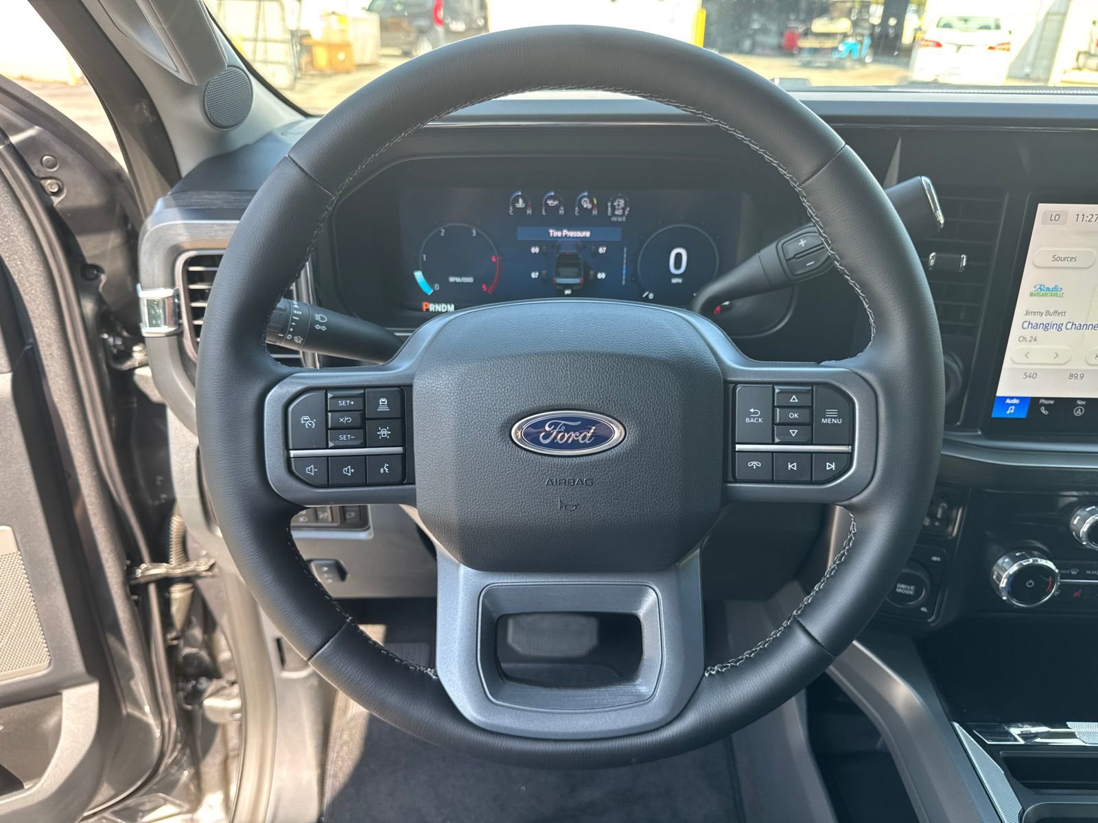 New 2025 Ford F250 Lariat w/ Lariat Ultimate Package image 24