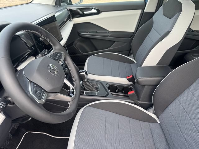 New 2026 Volkswagen Taos S FWD image 7