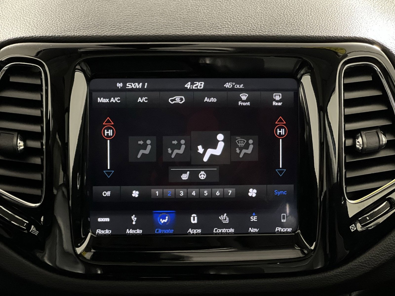 Used 2019 Jeep Compass Limited image 19