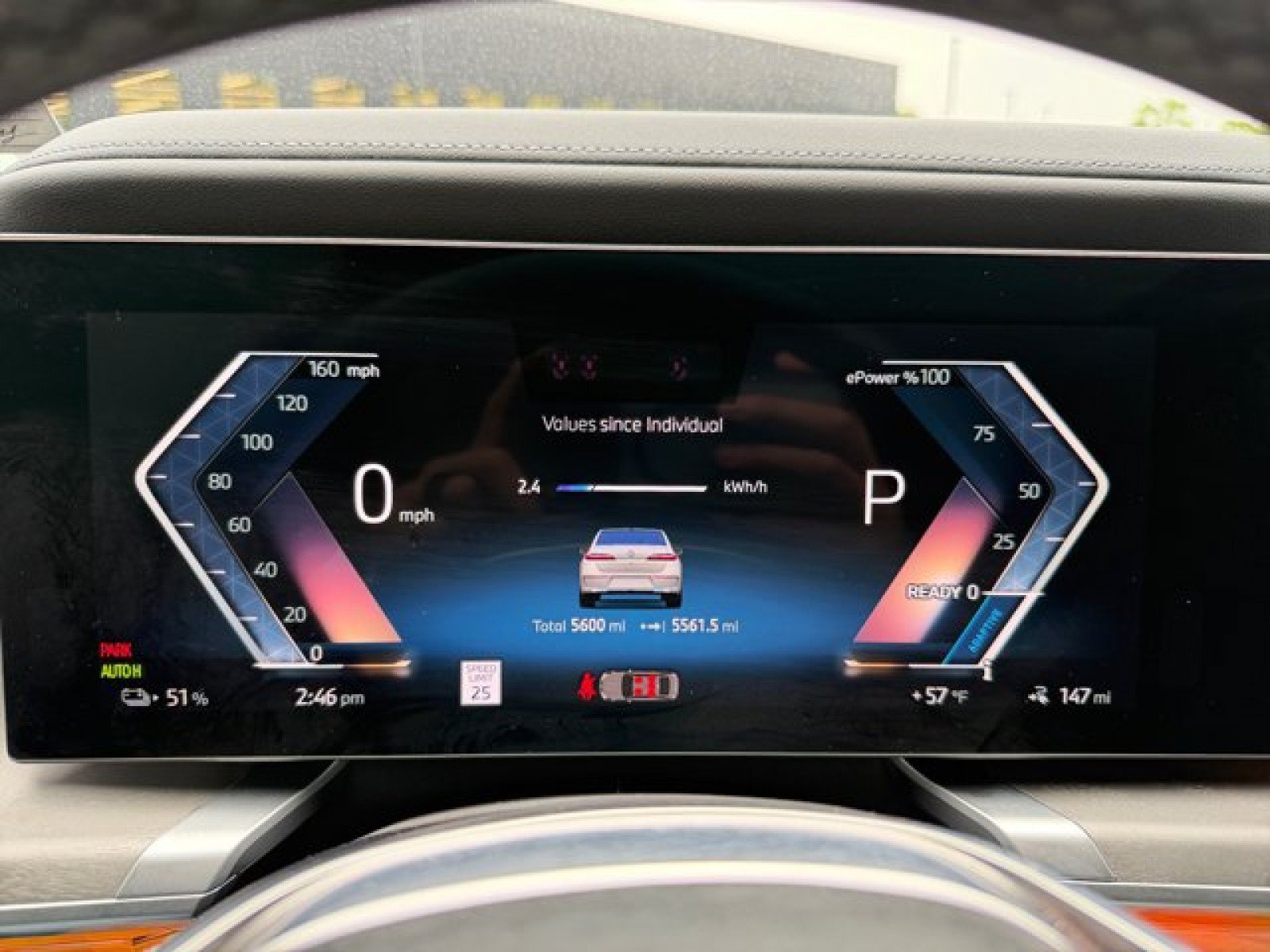 Used 2023 BMW i7 xDrive60 AWD/4WD image 23