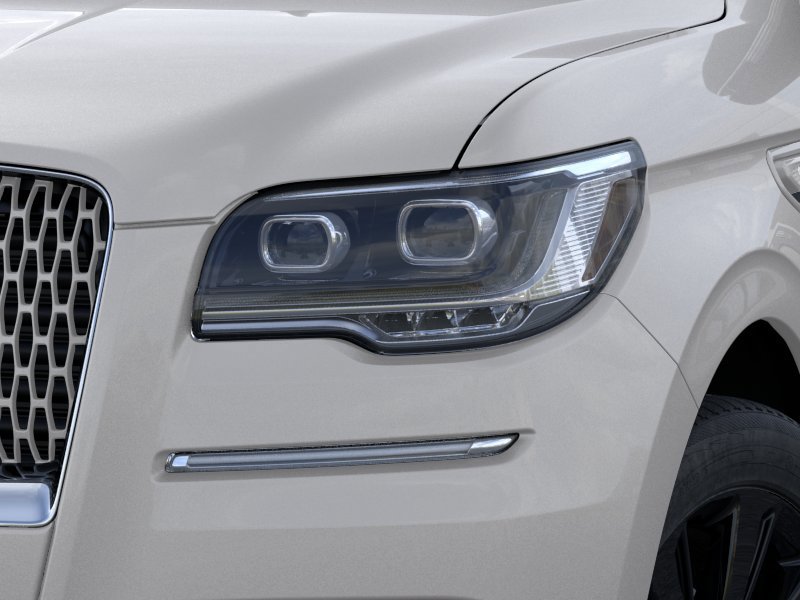 New 2024 Lincoln Navigator L Reserve AWD/4WD image 18