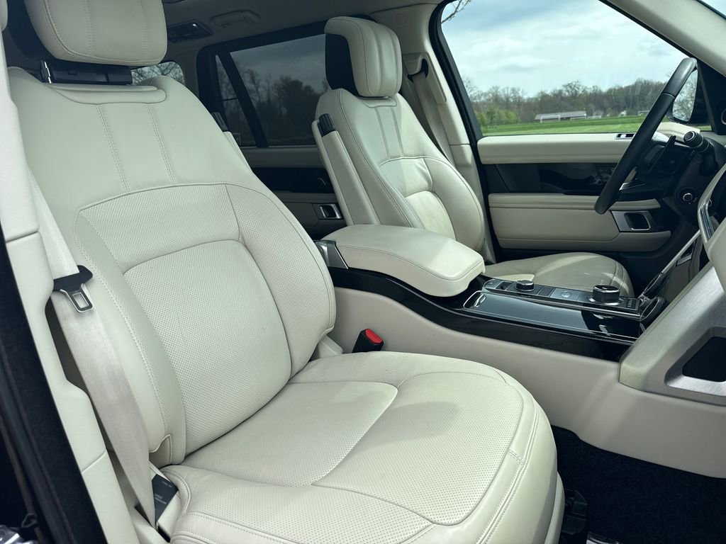 Used 2021 Land Rover Range Rover P525 Westminster Edition LWB image 16