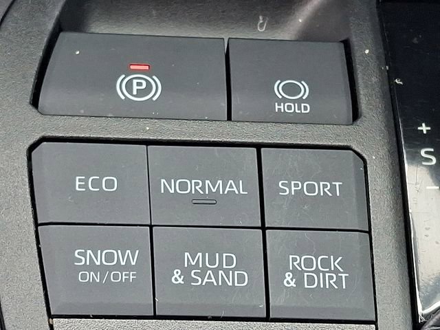 Used 2023 Toyota RAV4 XLE w/ Convenience Package image 25