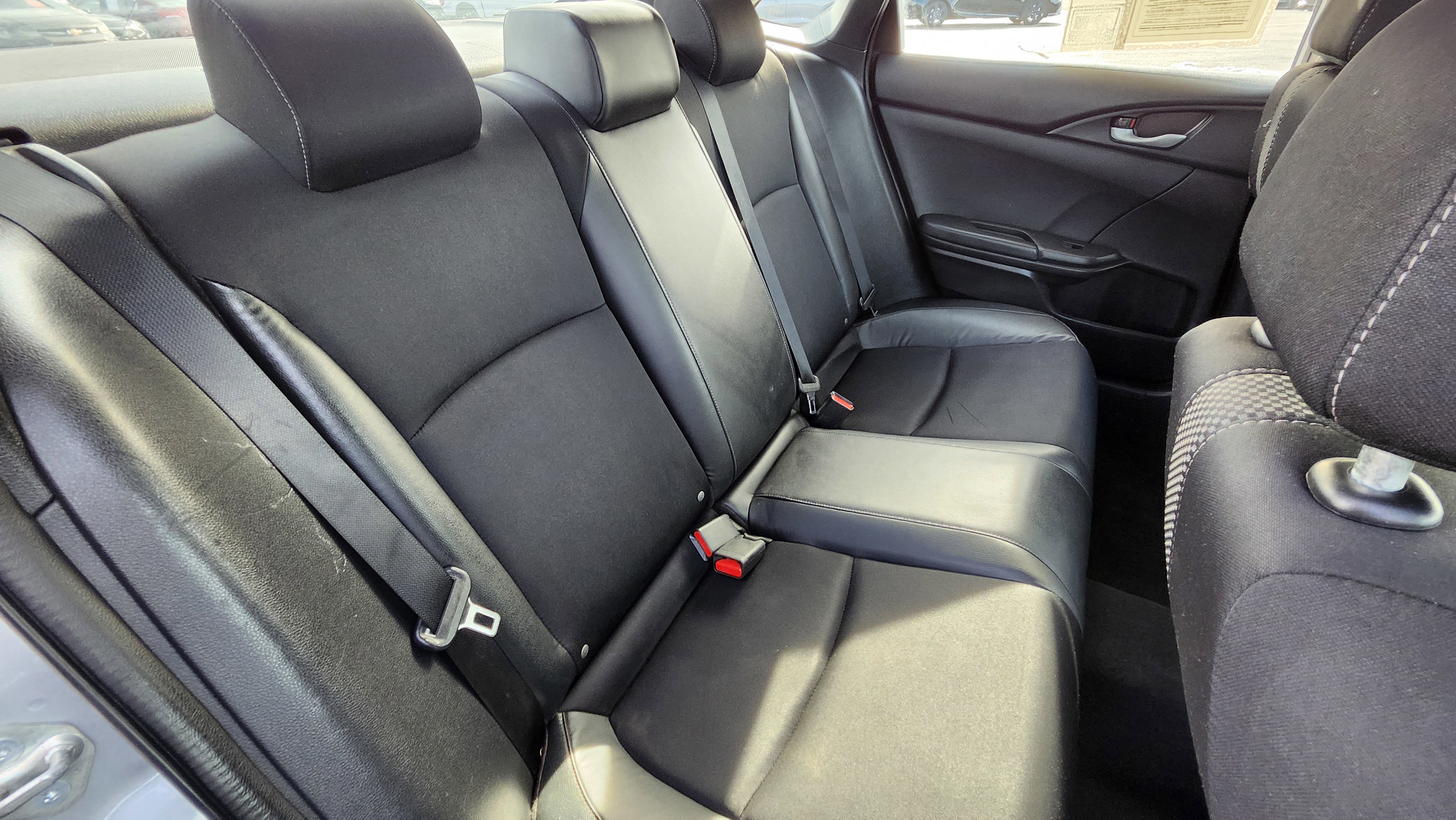 Used 2020 Honda Civic Sport image 18