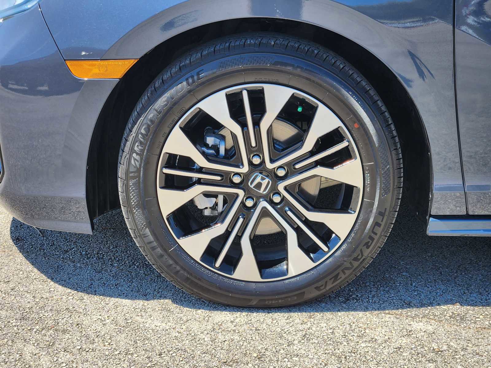 Used 2026 Honda Odyssey Elite image 9