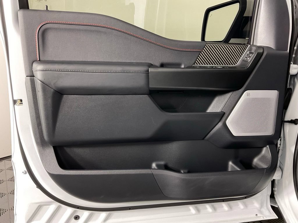 Used 2025 Ford F150 Raptor AWD/4WD image 12