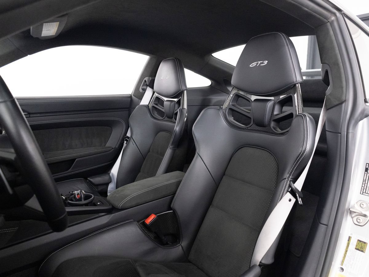 Certified 2024 Porsche 911 GT3 RWD image 5