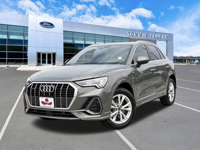 Used 2024 Audi Q3 2.0T Premium Plus w/ Premium Plus Package AWD/4WD image 1