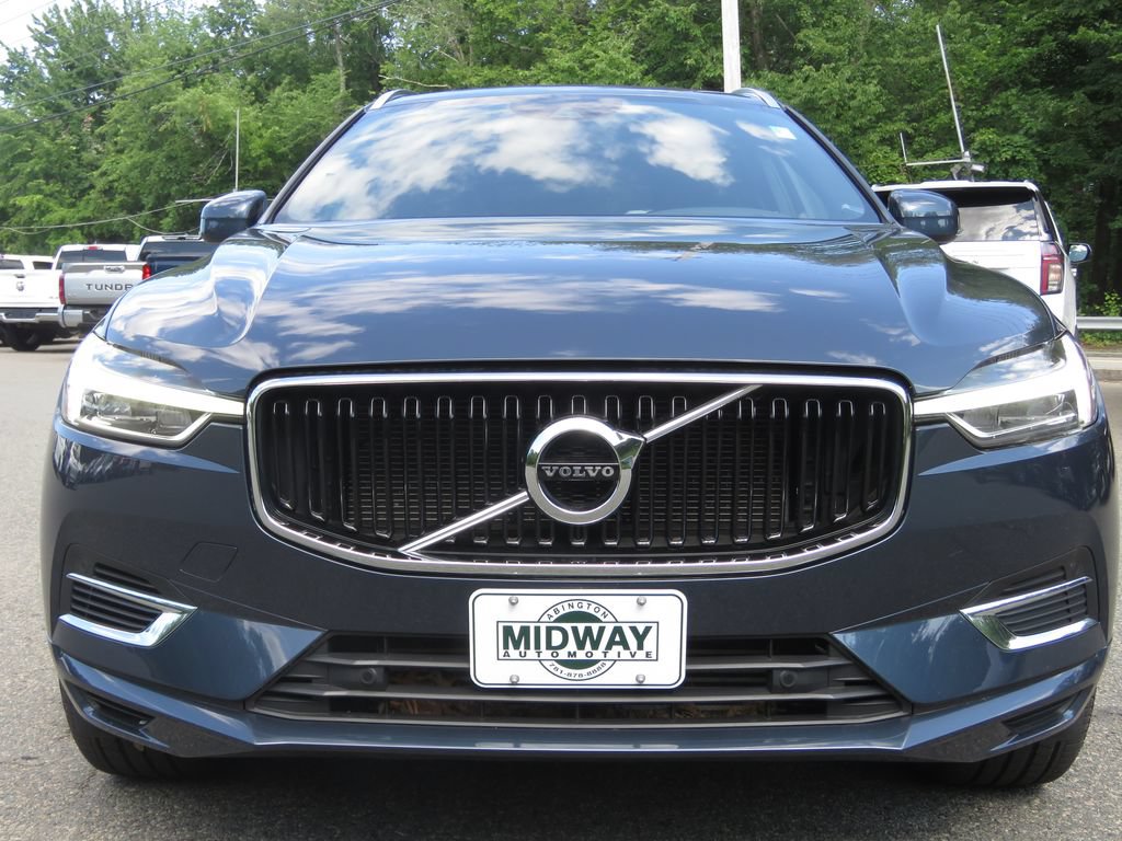 Used 2020 Volvo XC60 T8 Momentum AWD/4WD image 2