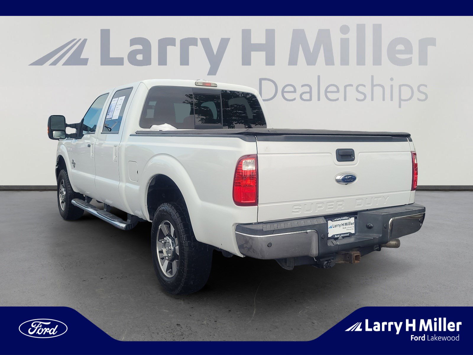 Used 2013 Ford F250 Lariat w/ Lariat Interior Pkg AWD/4WD image 3