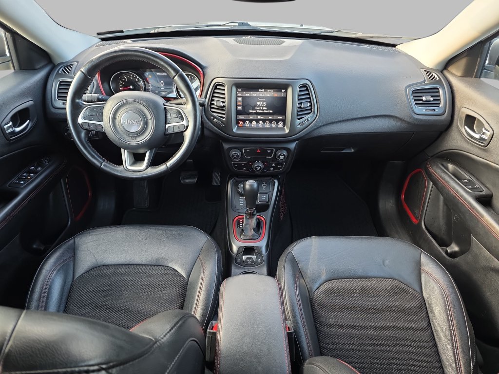 Used 2019 Jeep Compass Trailhawk AWD/4WD image 11