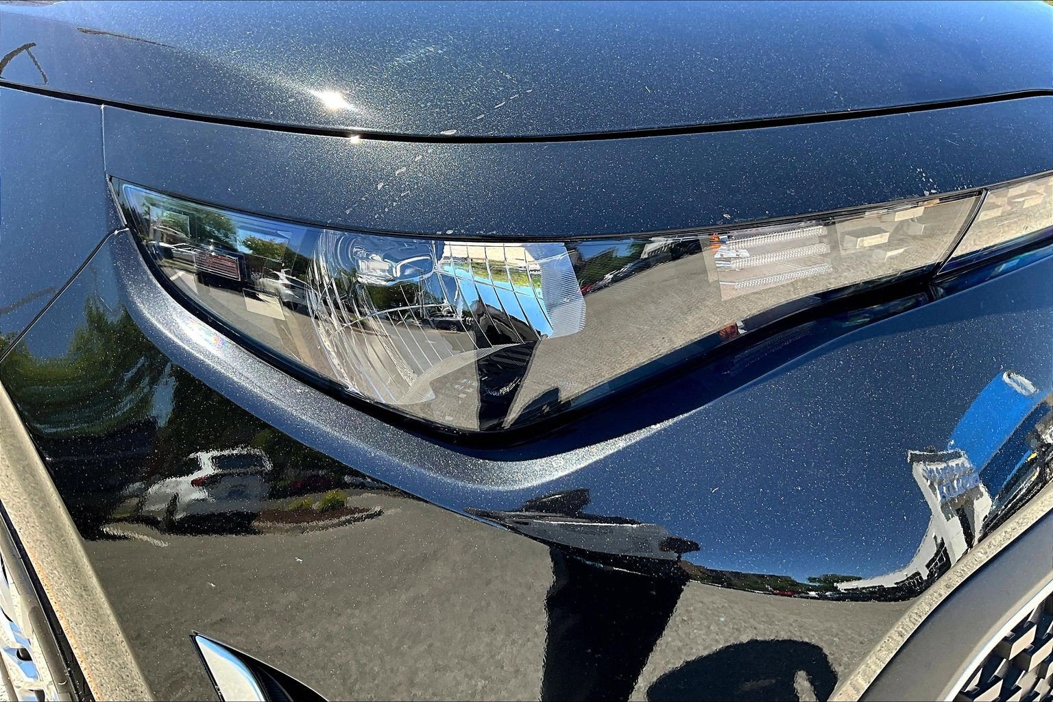 Used 2025 Kia Soul LX FWD image 29