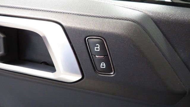 Used 2025 Ford Bronco Big Bend image 25