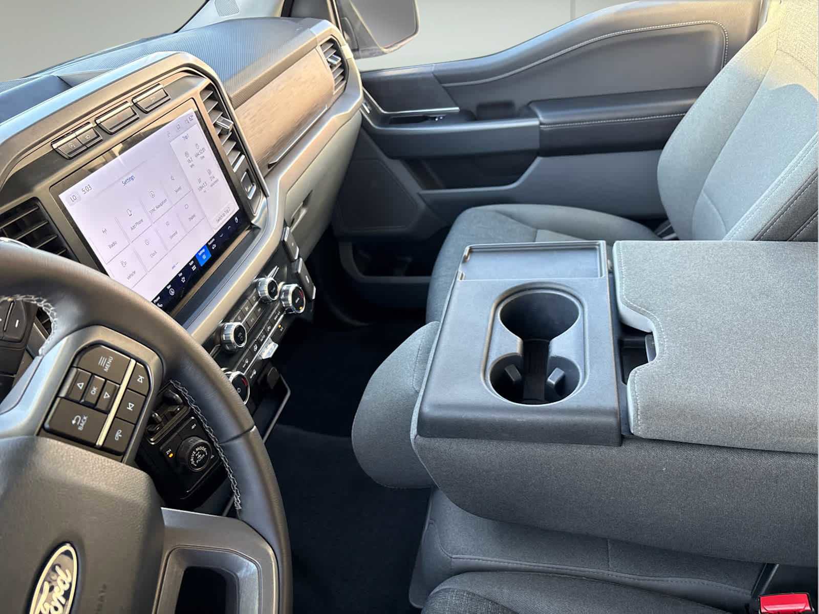 Used 2024 Ford F150 XLT w/ Tow/Haul Package image 23