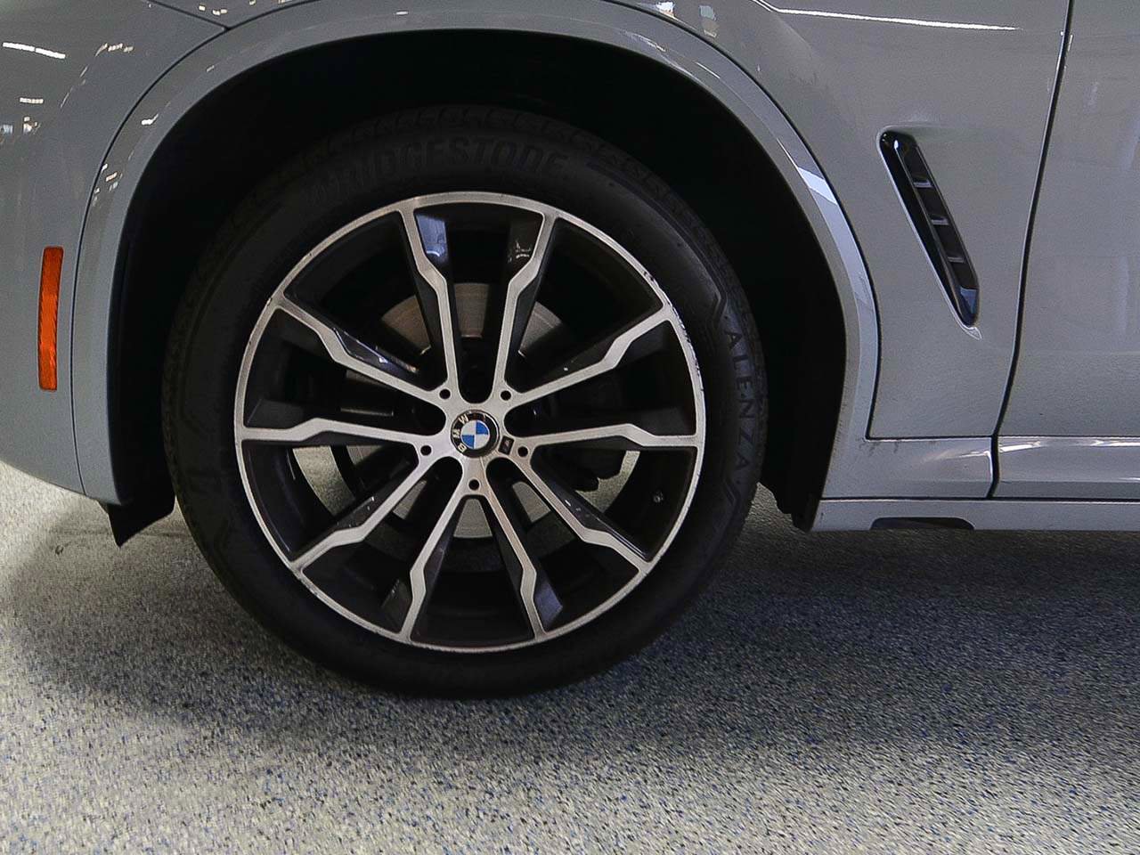 Certified 2024 BMW X3 sDrive30i w/ Premium Package image 5