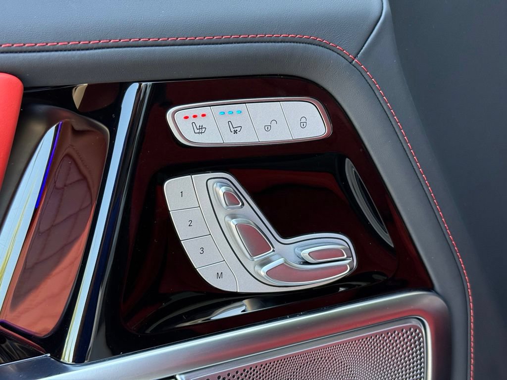 Certified 2025 Mercedes-Benz G 63 AMG 4MATIC image 4