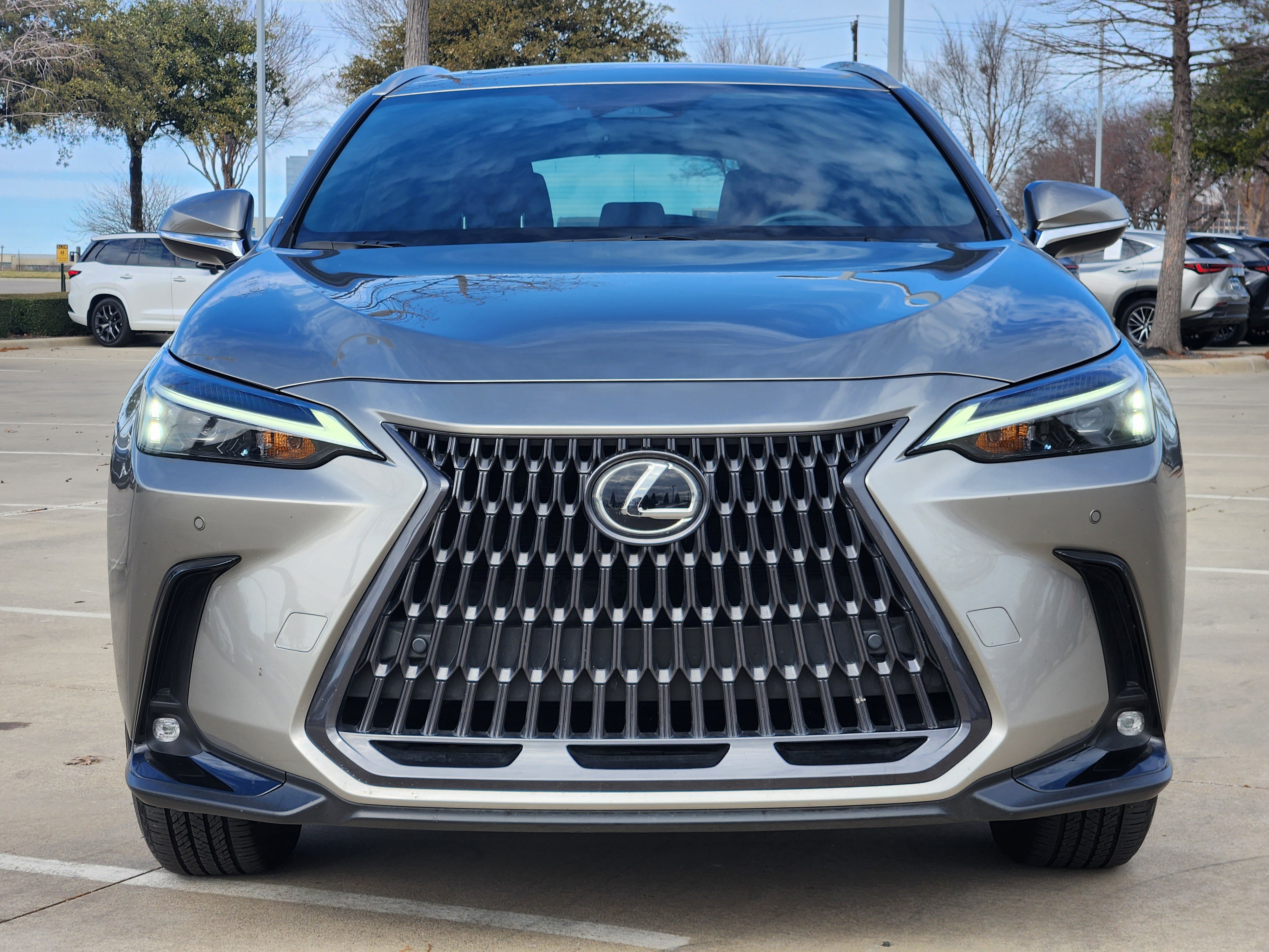Used 2024 Lexus NX 250 FWD w/ Premium Package image 8